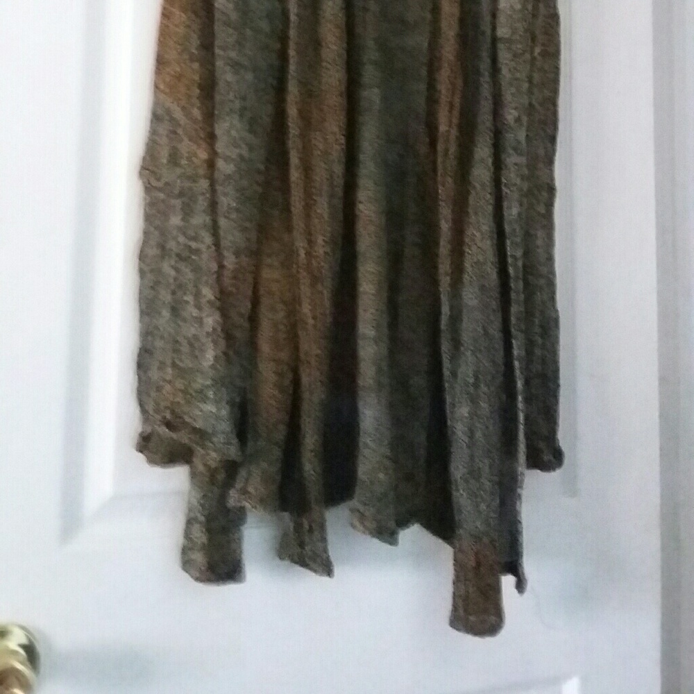 Cardigan - Picture 2 of 5